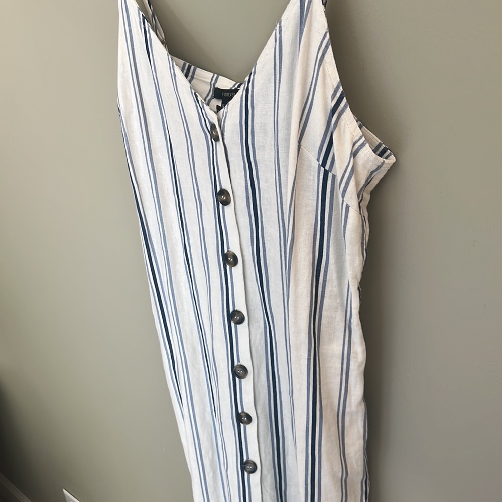 Linen button down dress - adjustable spaghetti straps - pockets! PERF condition - Picture 8 of 16
